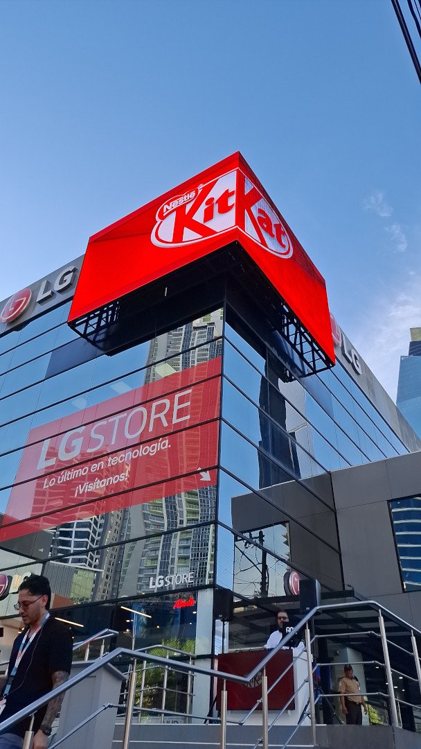 Torre LG Business Center - Corner - Imagen 3